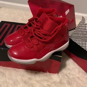 Air Jordan 11 Retro US Men’s Size 9.5